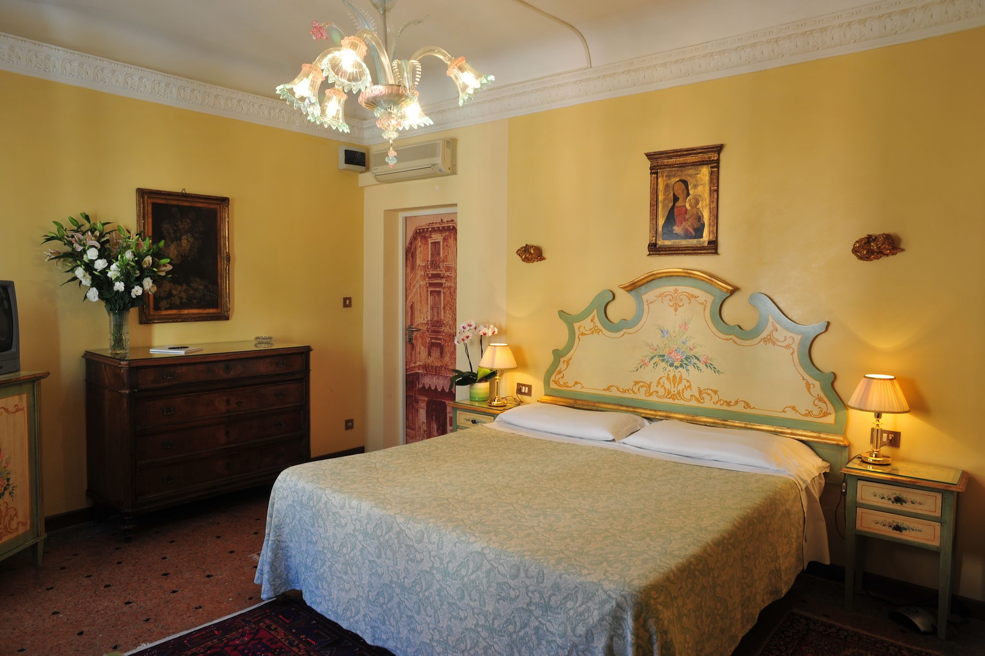 rooms