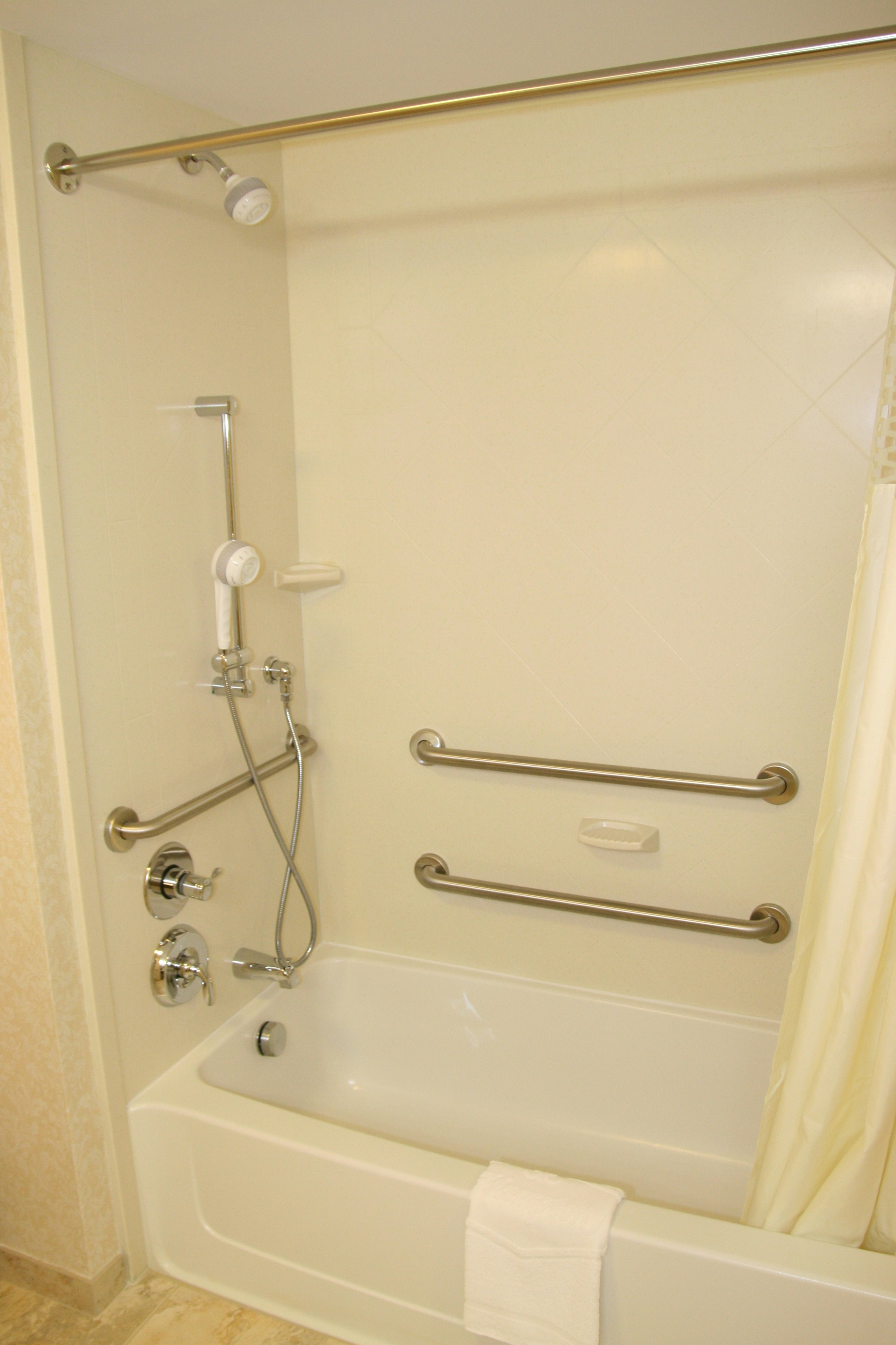 Hampton Inn Warrenton 52/52