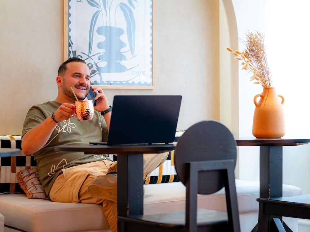 Mercure St Raphael Centre Plage 36/49