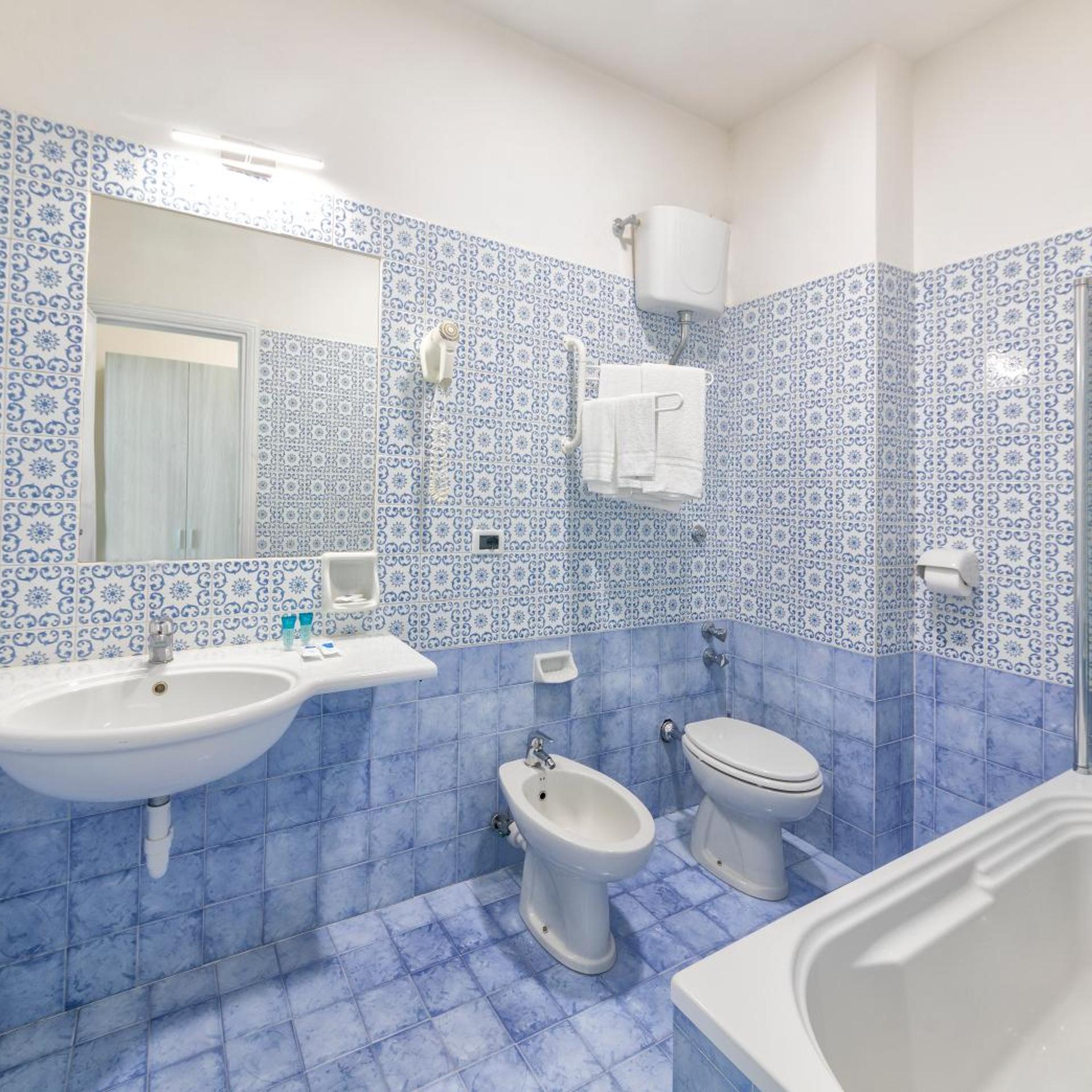 Hotel Santa Lucia 53/56