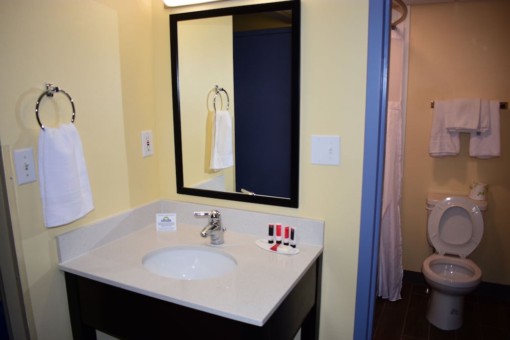 Days Inn by Wyndham Augusta 12/22