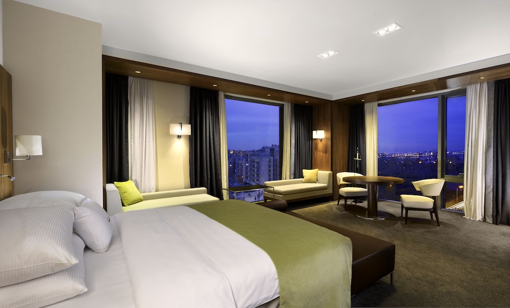 Doubletree By Hilton Zagreb 10/46