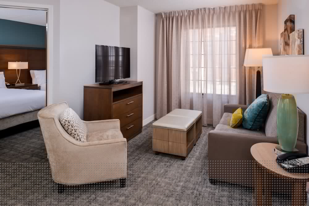 Staybridge Suites Indianapolis Downtown Convention Center 36/49