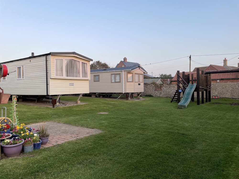 The Leas Beach Park 29/50