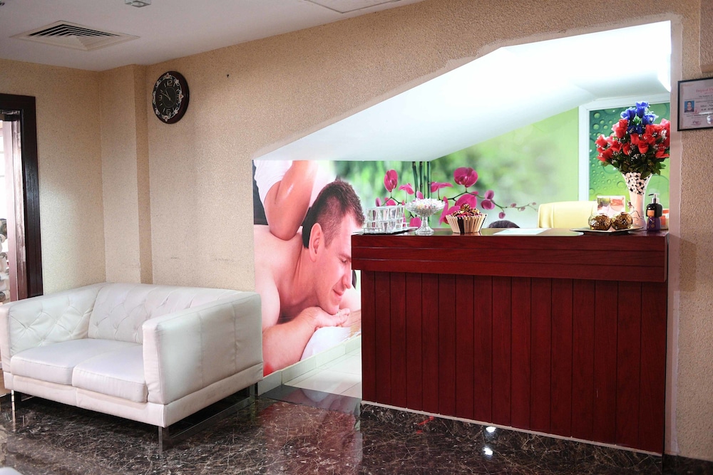 JUFFAIR GATE HOTEL 6/52