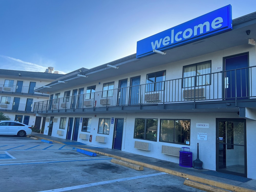 Motel6 Lakeland, FL in LAKELAND - FL