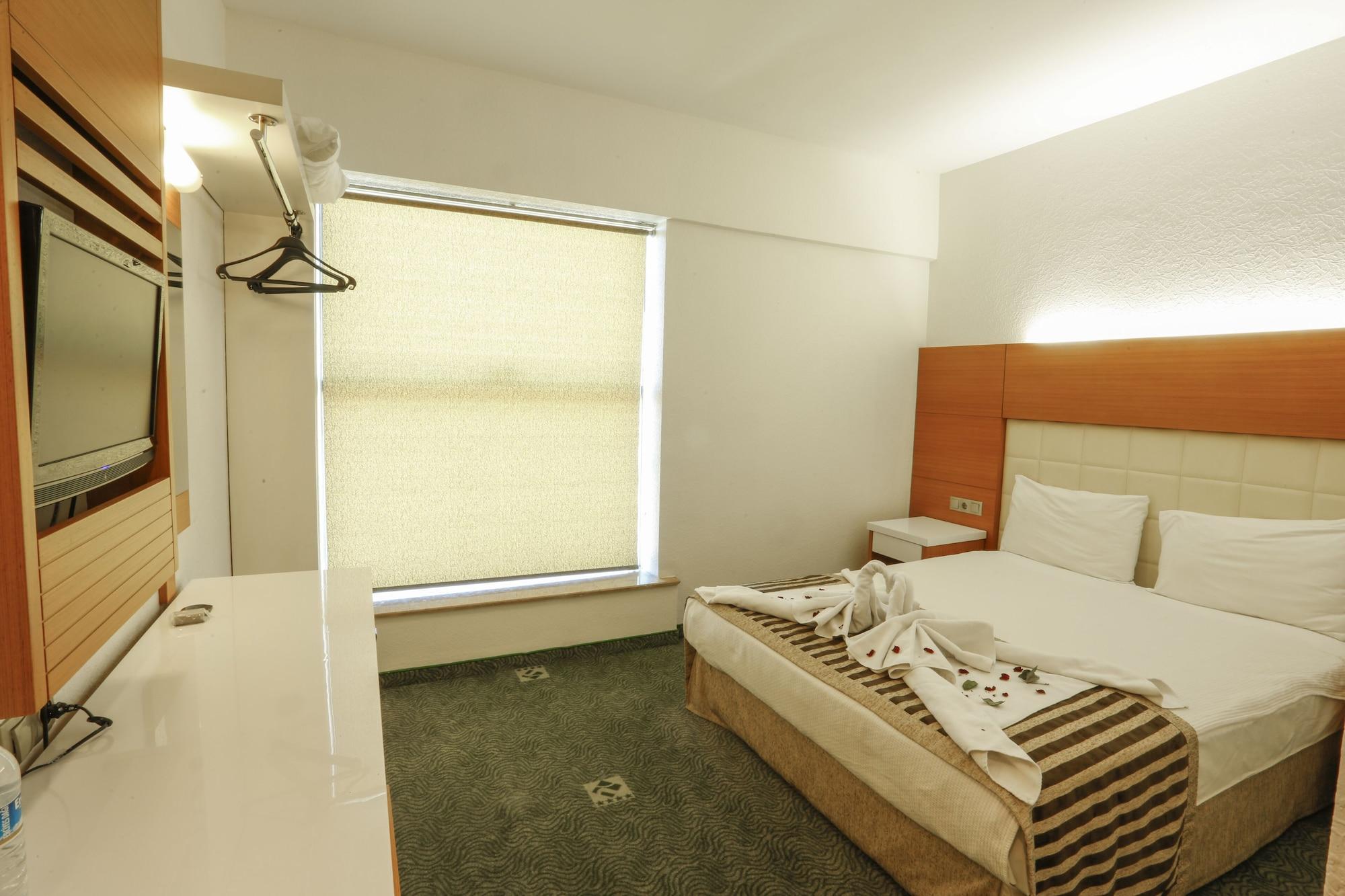 Nuzhet Hotel 6/29