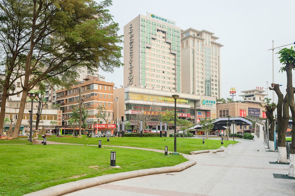 City Convenient Hotel 44/49