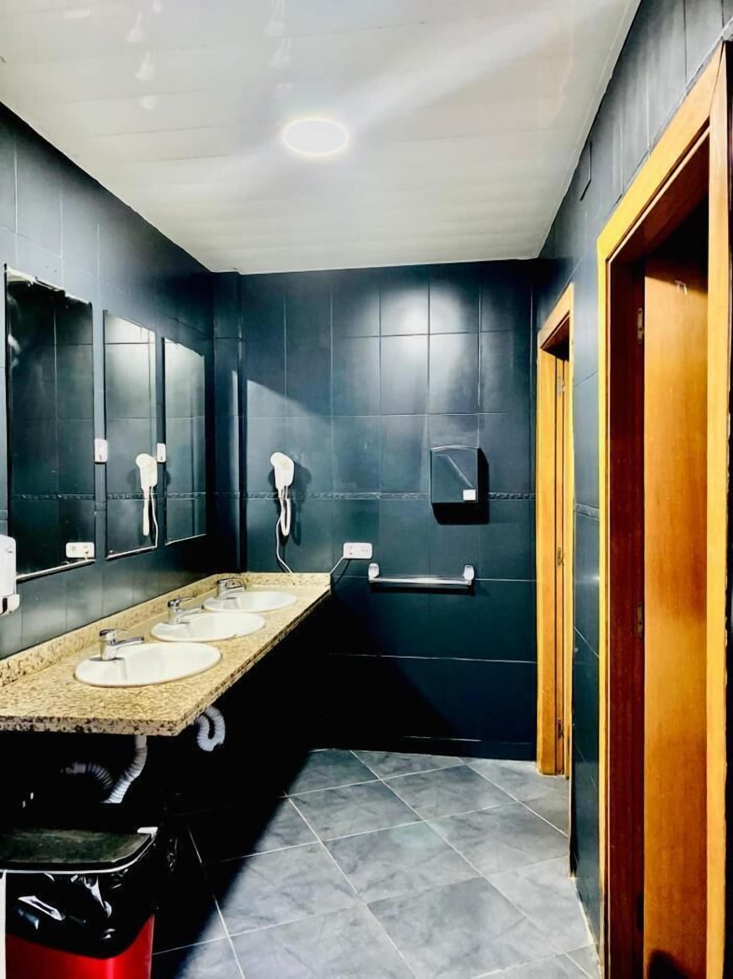 Female Dorm, Female Only, Standard, 6 Beds, Shared Bathroom