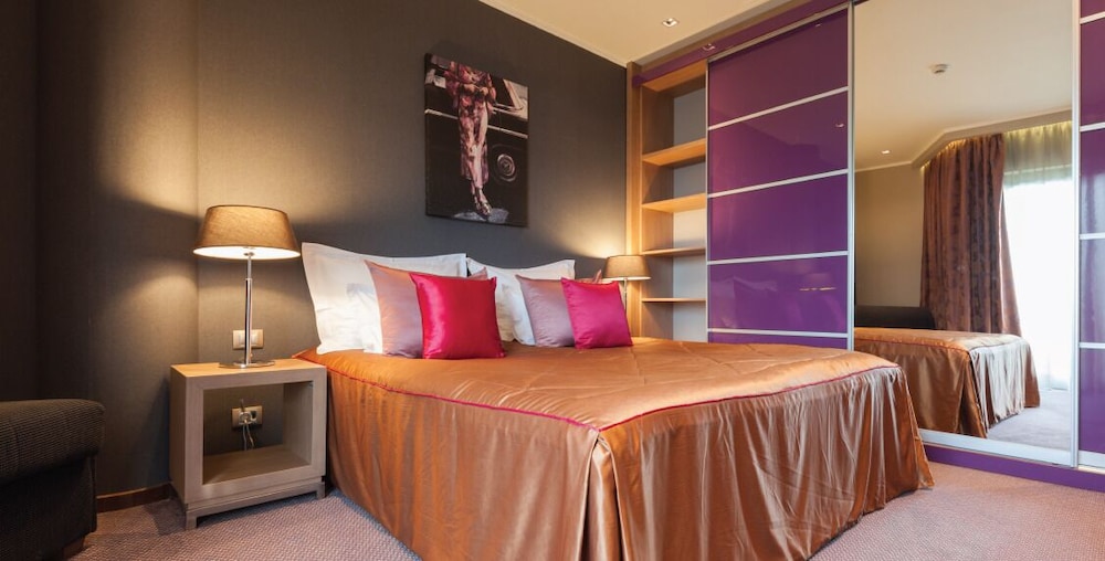 HOTEL PREMIER AQUA 29/72