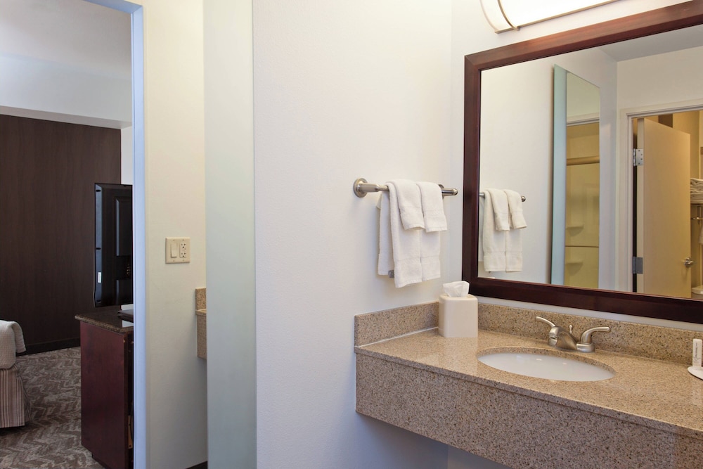 جناح بسرير كينج مع سرير سحّاب إضافي لذوي الإعاقة، SpringHill Suites by Marriott El Paso 4/6