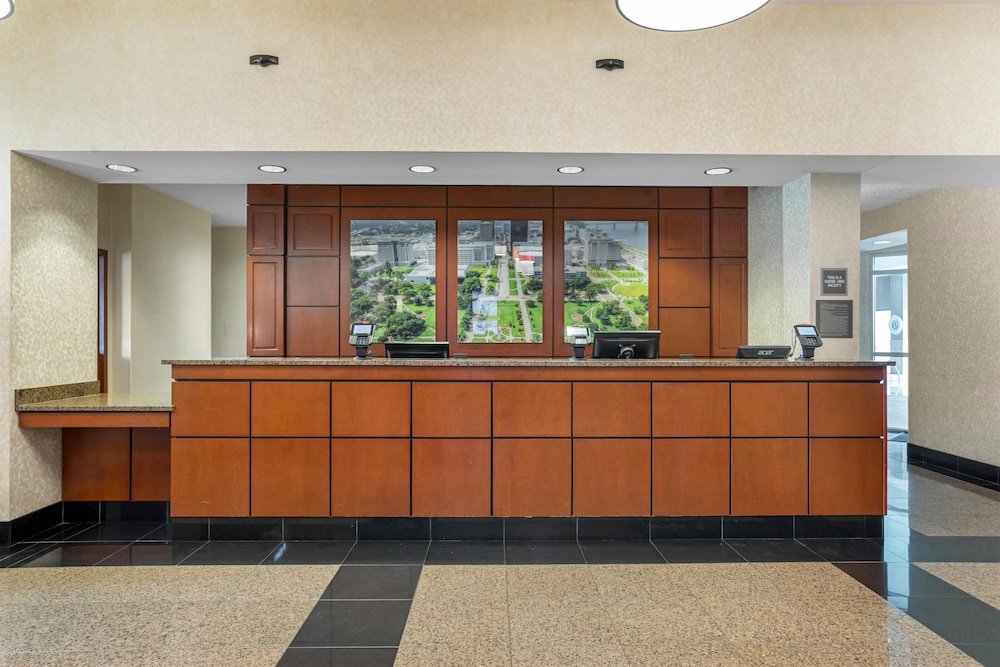 DRURY INN AND SUITES BATON ROUGE 4/50
