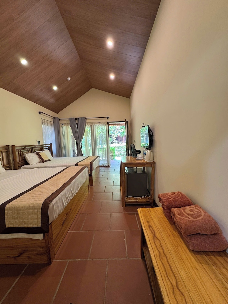 Wildland Resort 24/55