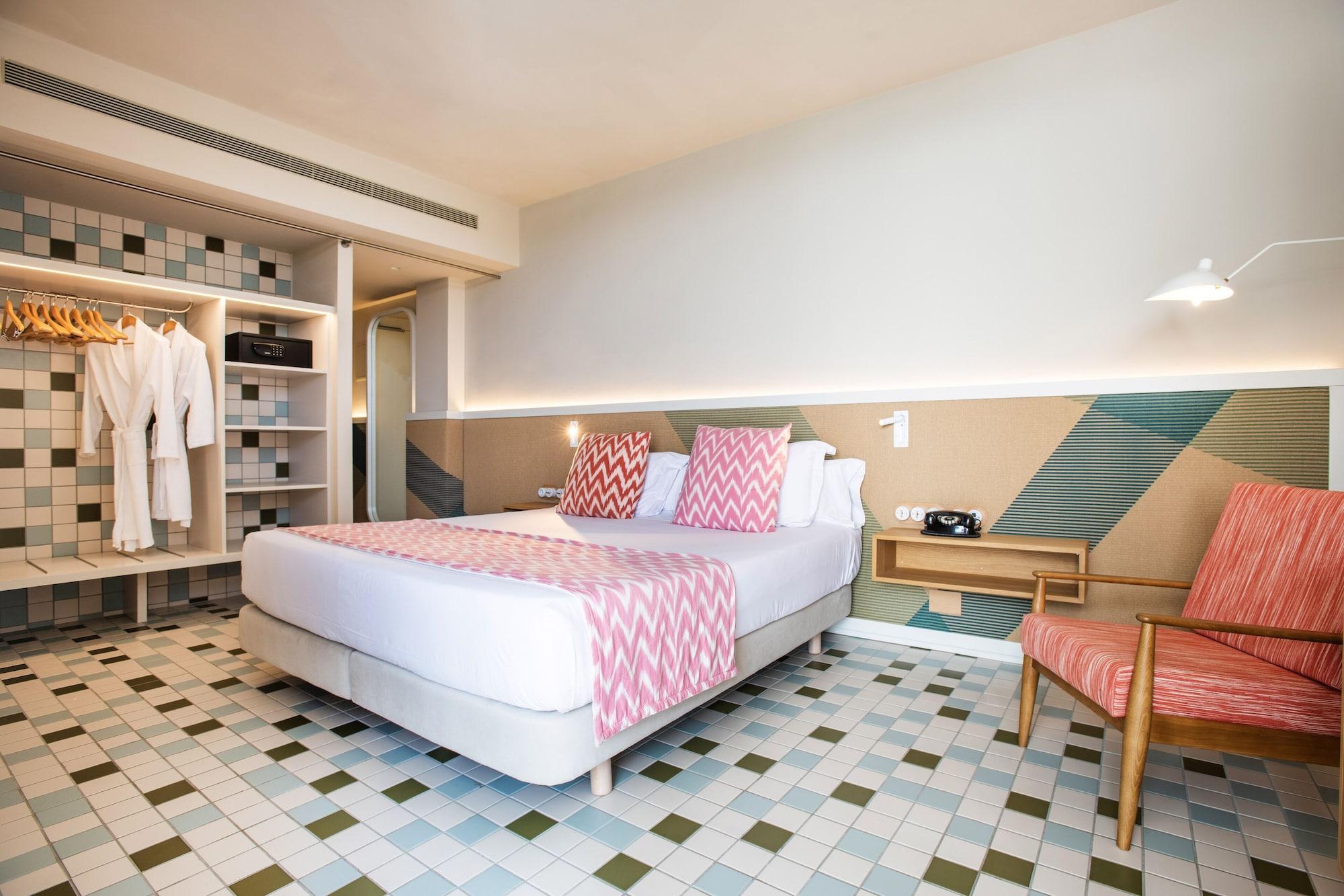 Select, Single, Double Bed