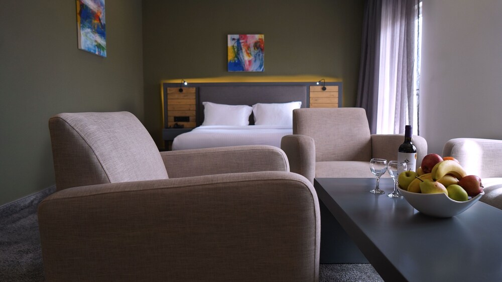Delilah Hotel 38/51