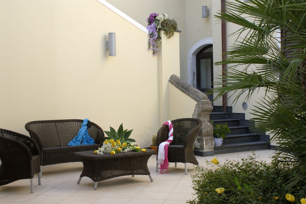 Hotel Villa Carolina 20/30