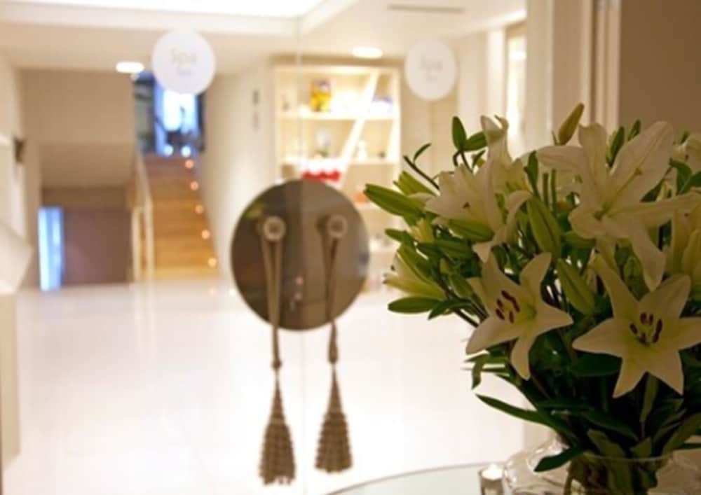 Gran Hotel Nagari Boutique And Spa 12/38