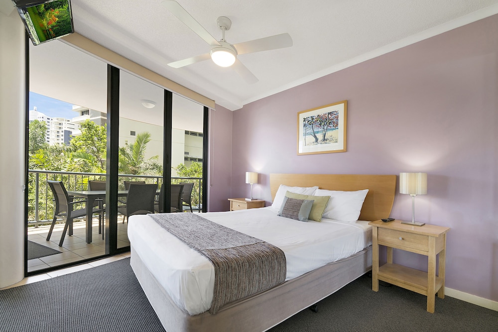 Breakfree Grand Pacific Caloundra 21/66