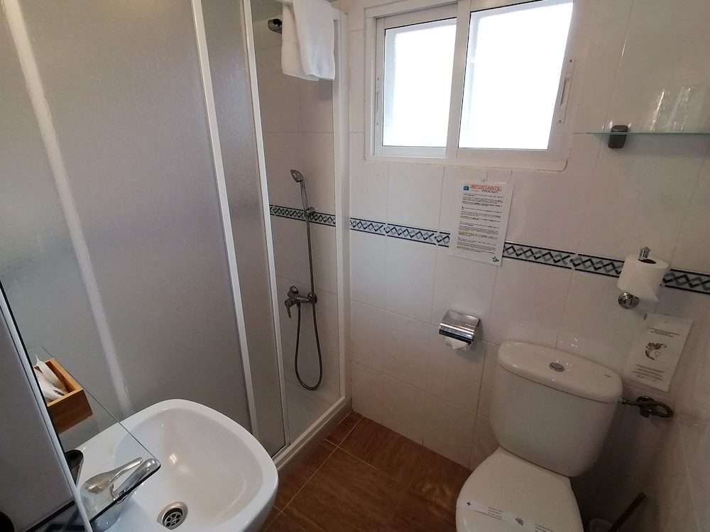 Anosa Casa Hostal 62/73