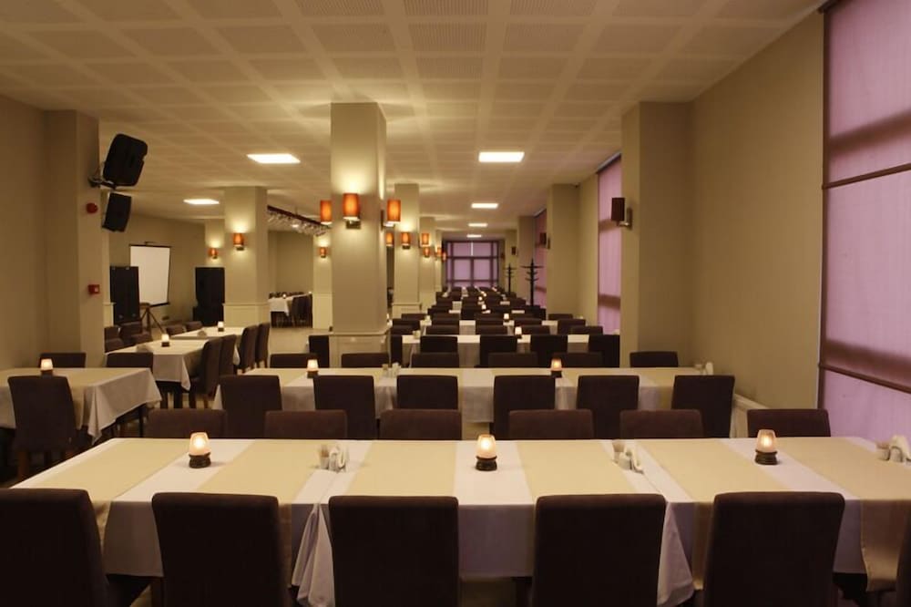 Fayton Hotel 22/25