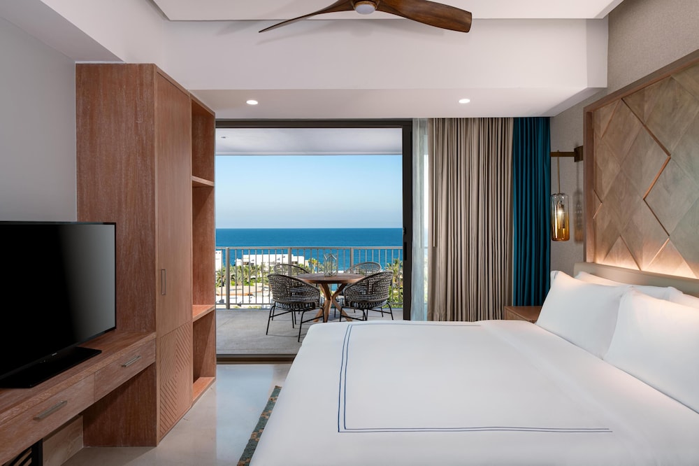 2 Bedrooms, Suite, 2 King Beds, Ocean View, Kitchen