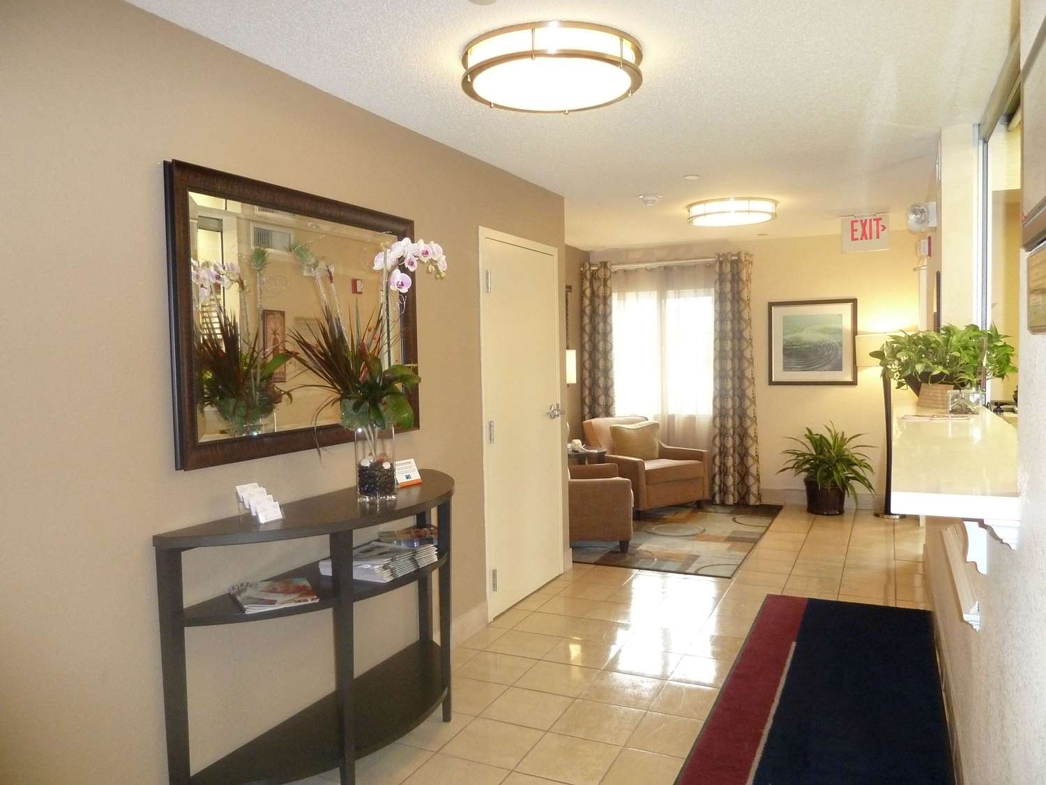 Sonesta Simply Suites Chicago Libertyville 25/42