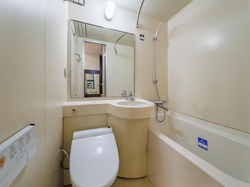 Apa Hotel Kokura Ekimae 57/57