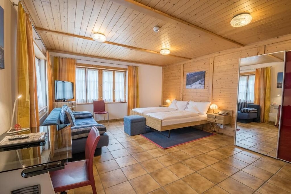 Family, Chalet, No Balcony, Sofa