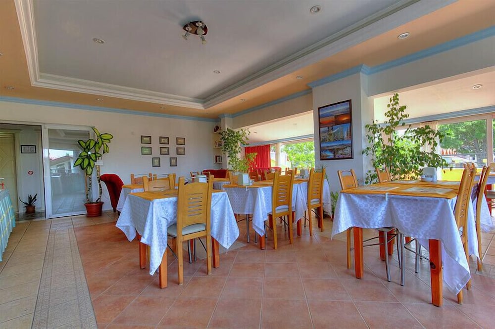 Mandal Inn Hotel 32/50