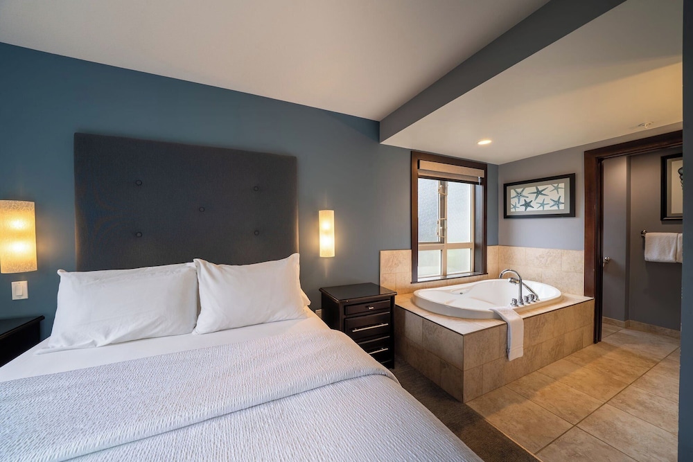 2 Bedrooms, Suite, 2 Queen Beds, Sofa
