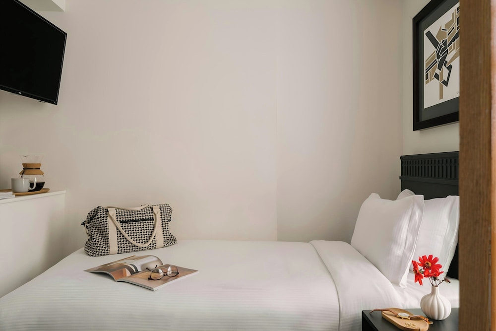 Kensington Gardens Hotel, Sonder by Marriott Bonvoy 21/50