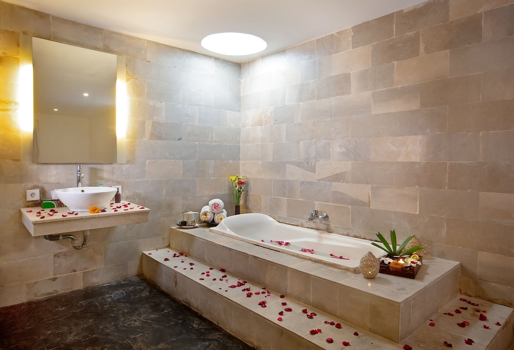 Zen Rooms Seminyak Cendrawasih 29/73