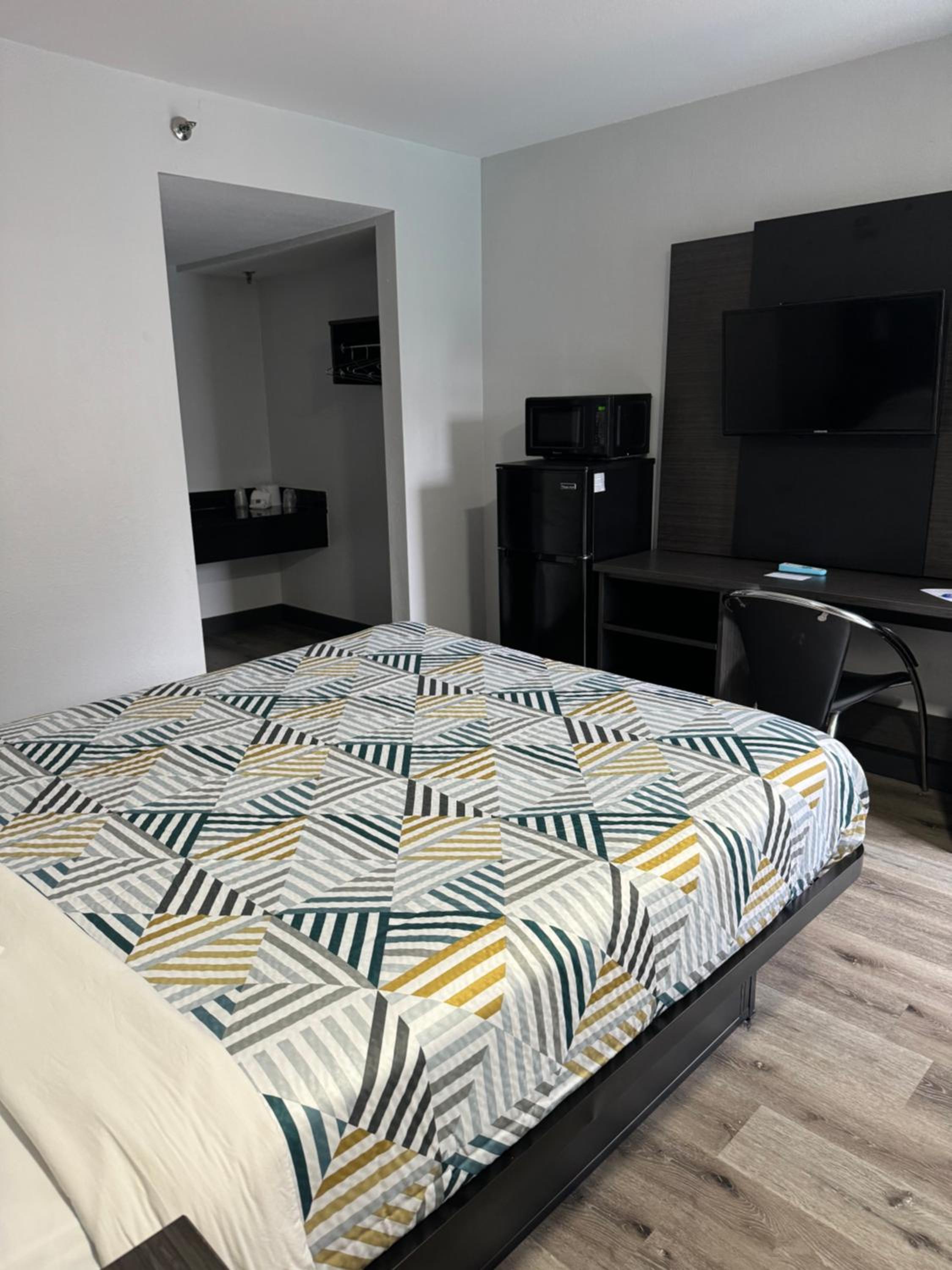 غرفة ديلوكس بسرير كوين، Motel6 Bradenton, FL 9/10