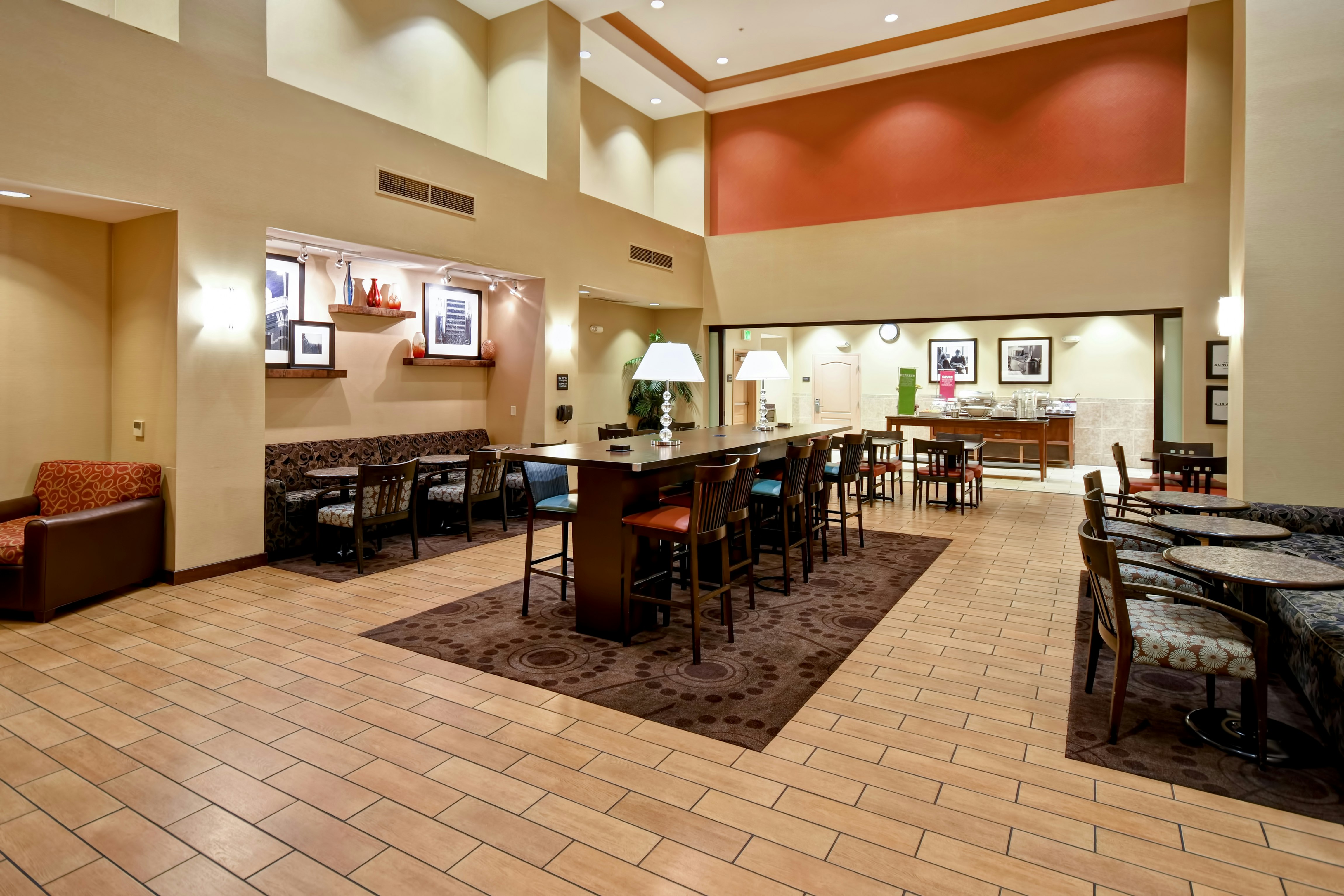 Hampton Inn And Suites Folsom 32/50