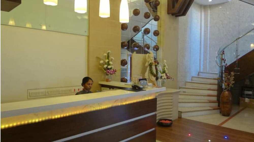 Oriental Residency Hotel 6/49