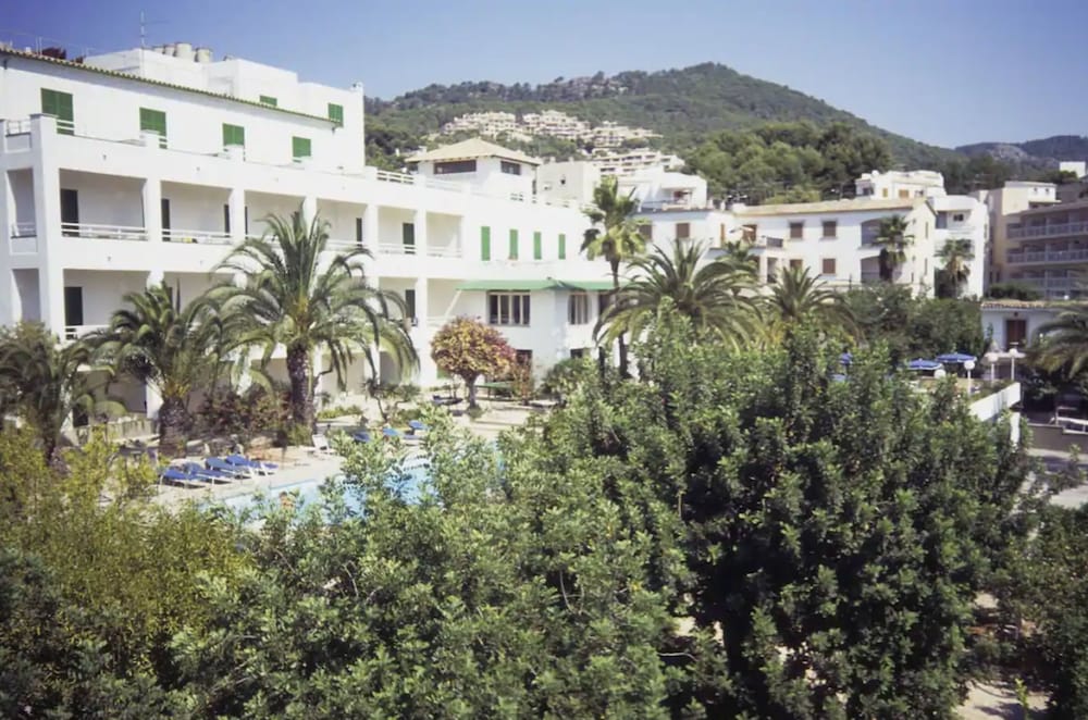 BELLA COLINA VINTAGE HOTEL 1953 26/30