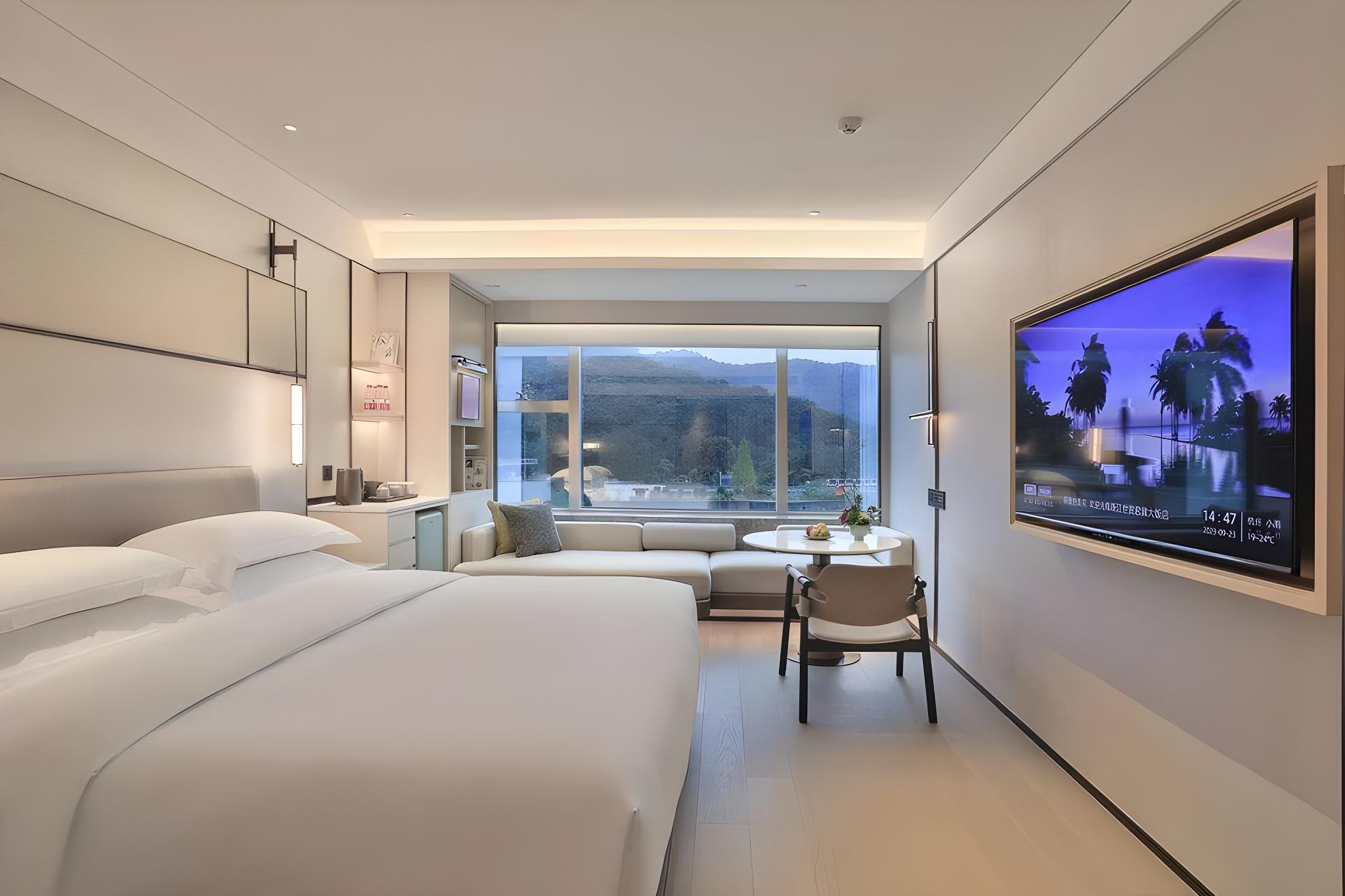 Double Bed