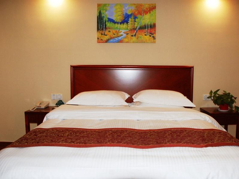 GreenTree Inn ShanDong WeiFang LinQu ZhanQian Road LuChuan Business Hotel 18/43