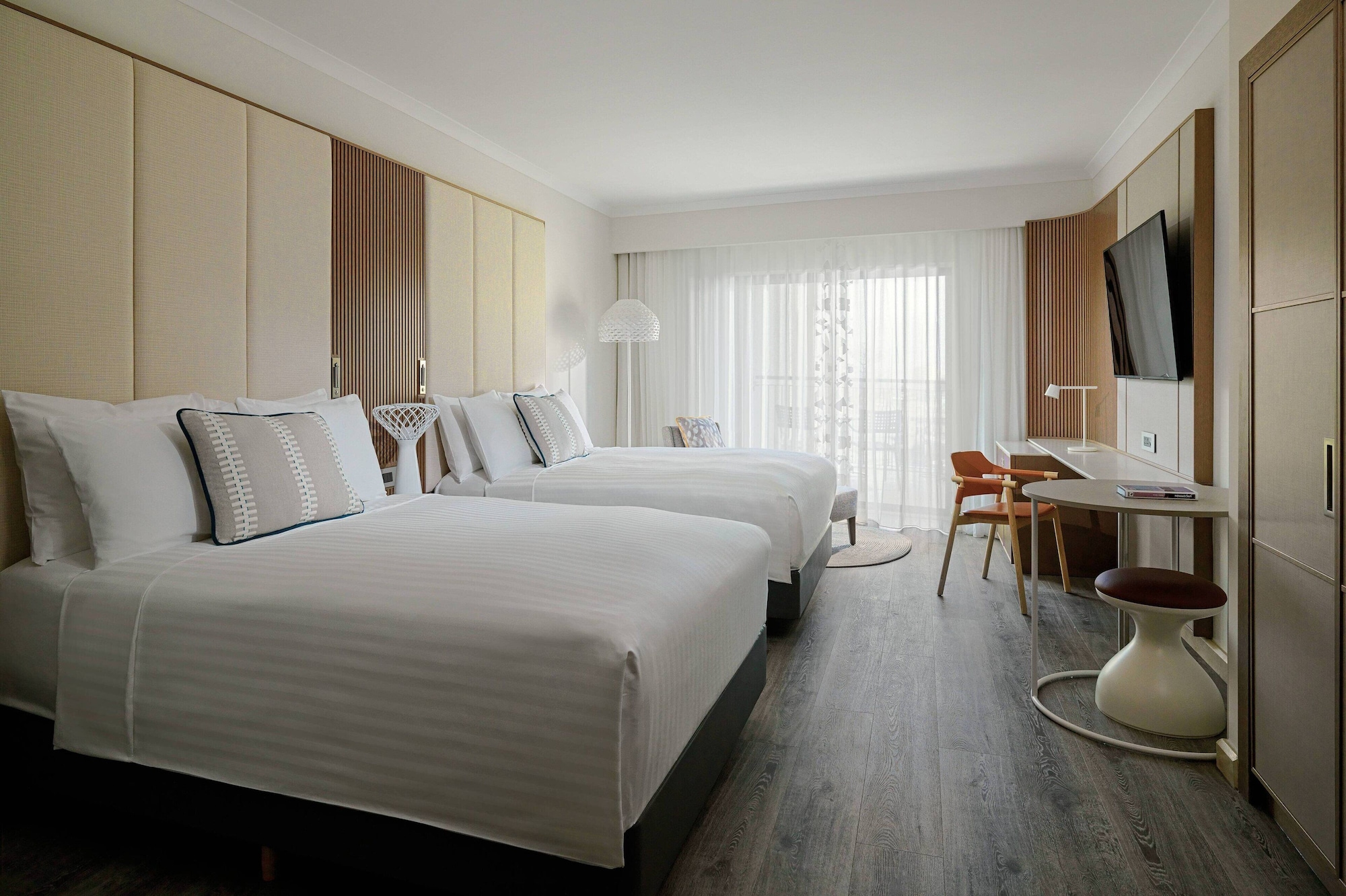 Superior, 2 Queen Beds, Balcony