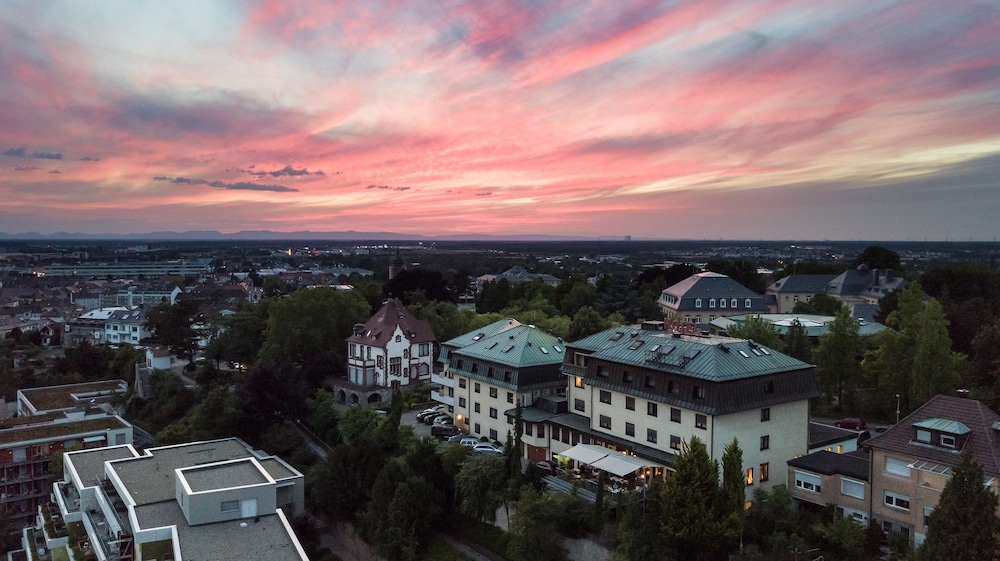 Hotel Scheffelhohe 37/46