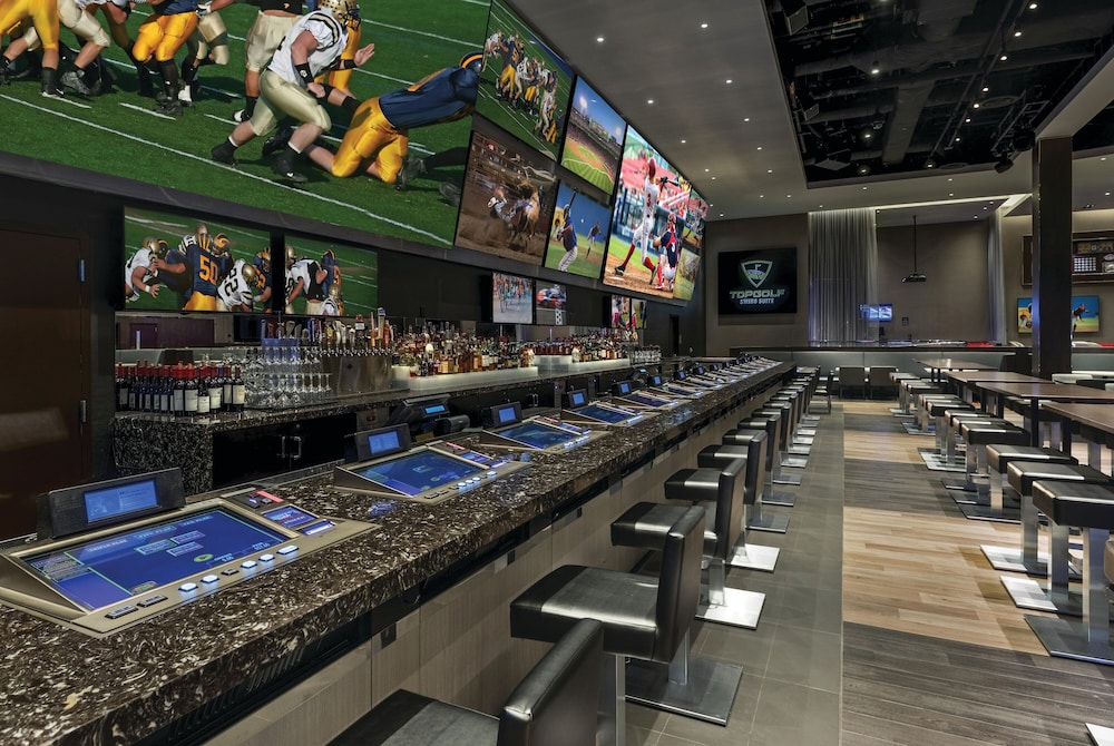 Gold Strike Casino Resort 52/69