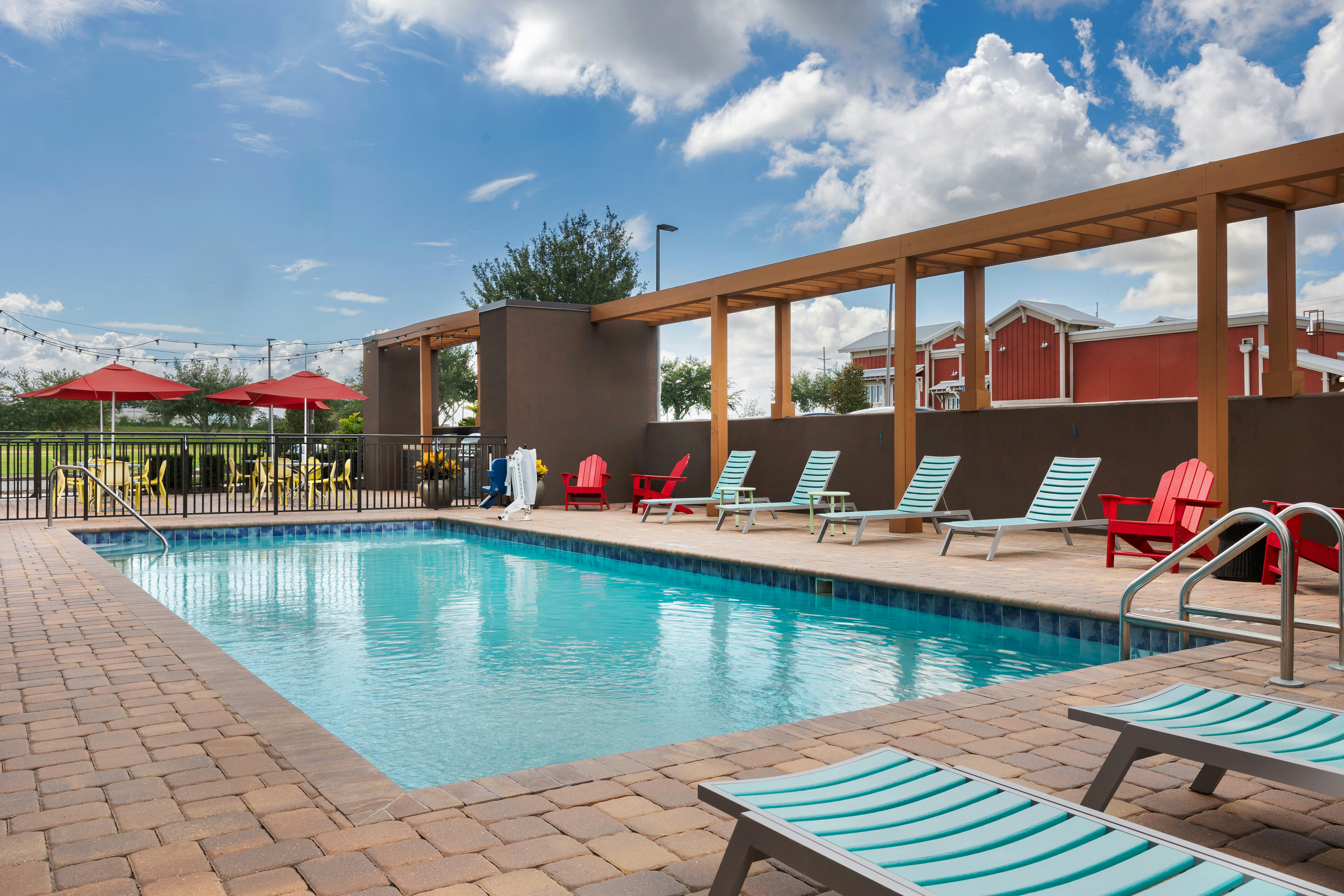 Home2 Suites By Hilton Clermont 27/29