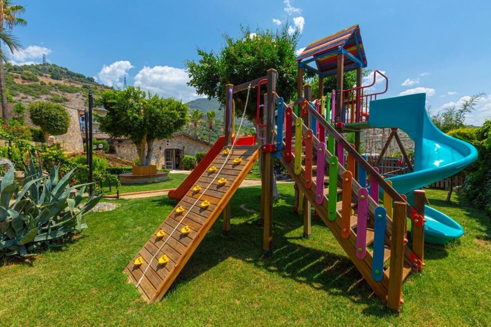 La Finca Hotel 50/63