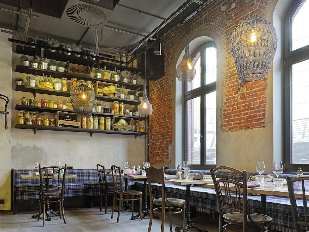 25Hours Hotel Altes Hafenamt 52/68