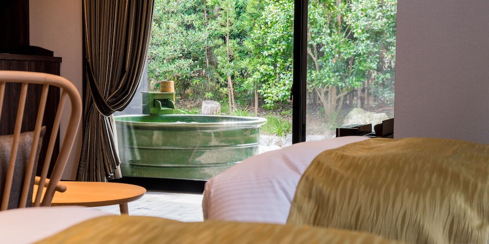 Auberge Yusura 15/50