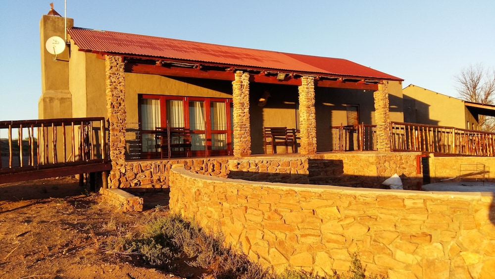 Gannabos Guest House 45/50