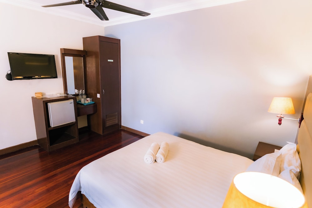 Langkah Syabas Beach Resort 30/51