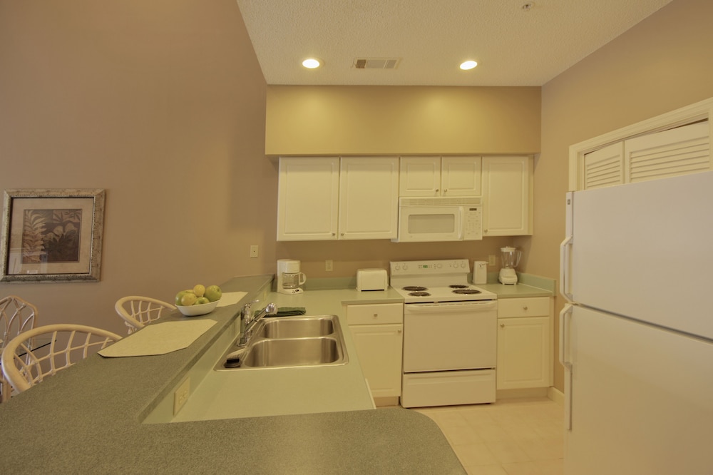 Shipyard Resort by Spinnaker Resorts 12/47