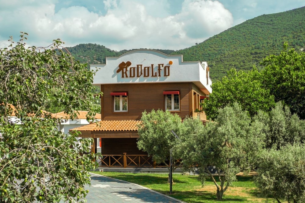 Batihan Vadi Hotel 81/89