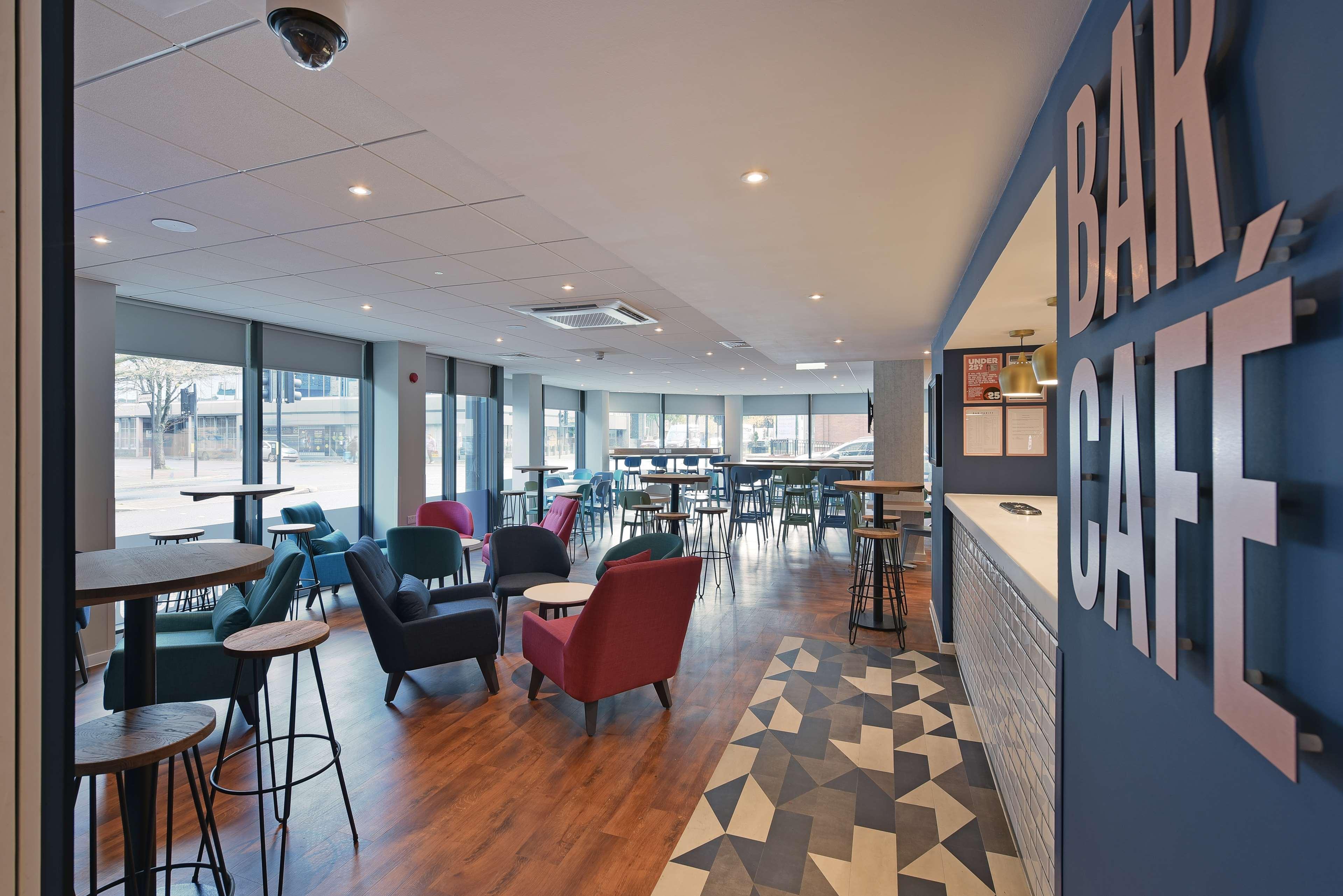 Travelodge London Hounslow 30/34